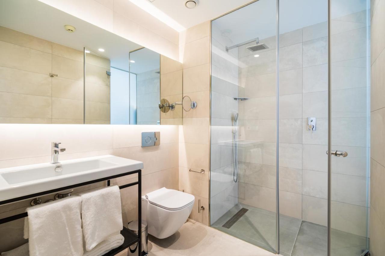 Dormos Hotel كاديز المظهر الخارجي الصورة