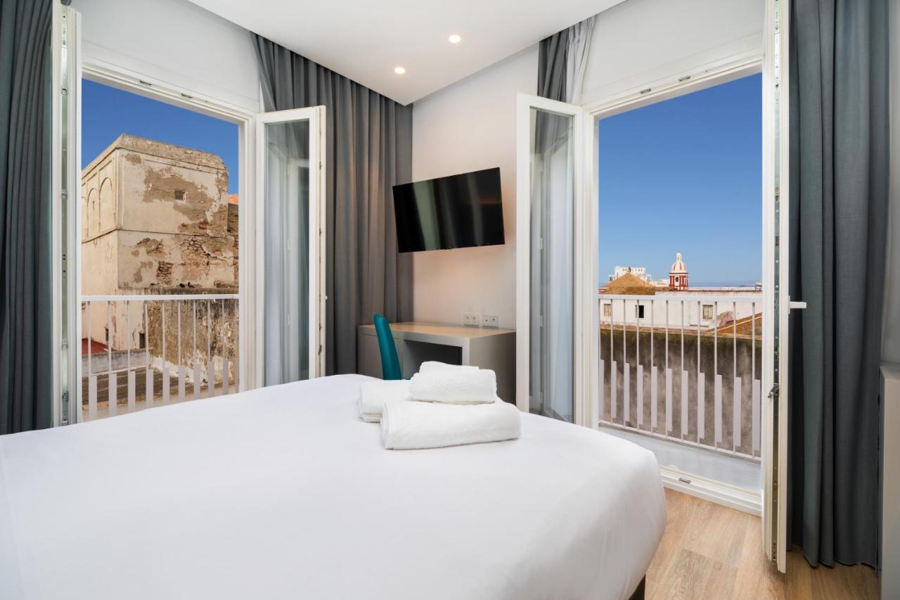 Dormos Hotel كاديز المظهر الخارجي الصورة